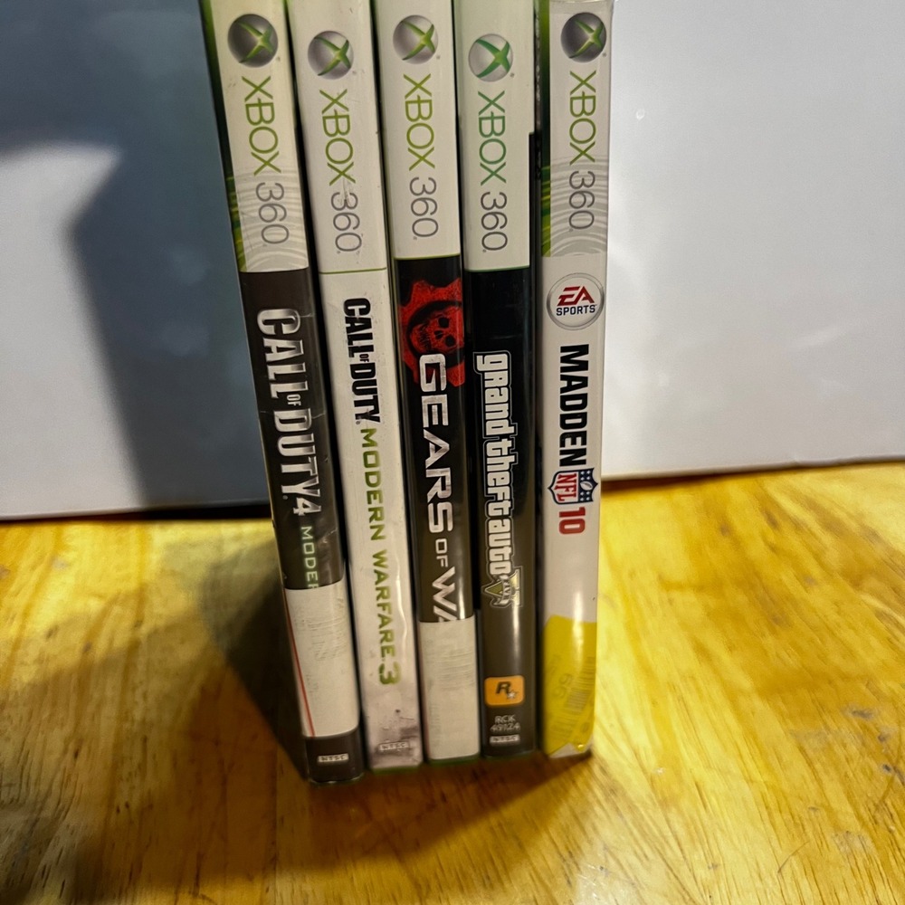 Microsoft Xbox 360 5 Games Bundle GTA V Madden 10 COD 4 MW3 Gears of War
